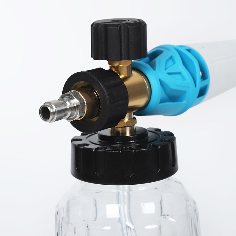 উচ্চ চাপ গাড়ি ধোয়া বন্দুক এবং ফেনা পাত্র