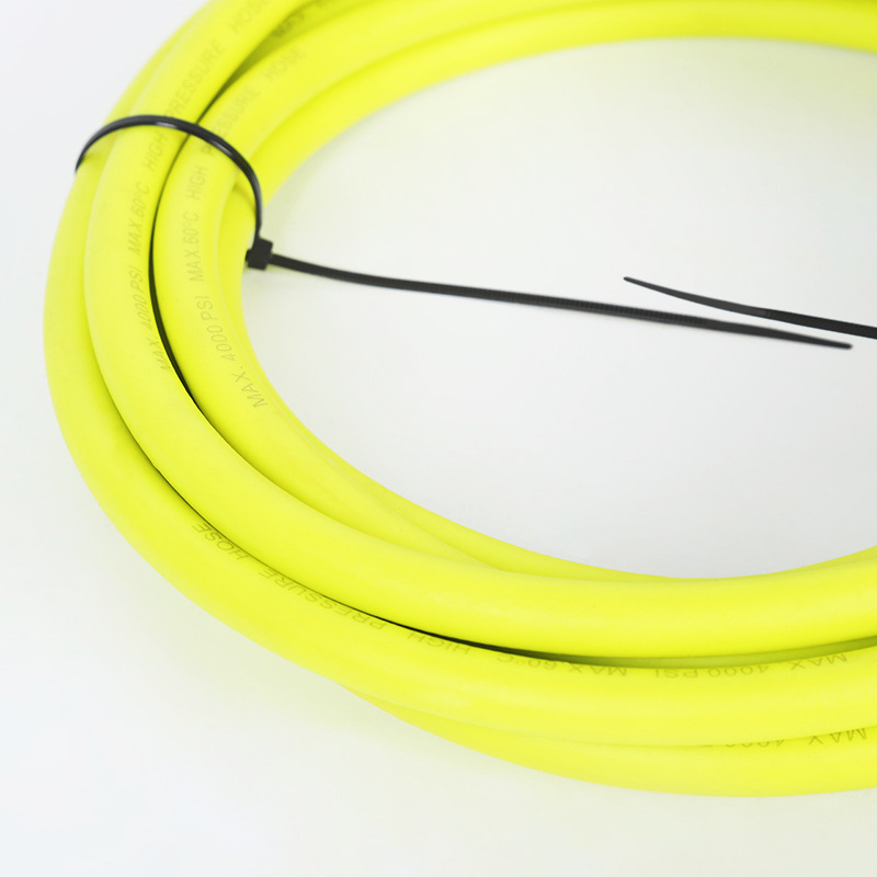 গৃহস্থালীর উচ্চ-চাপ পরিষ্কার মেশিন পরিধান-প্রতিরোধী ব্রাইডেড ওয়াটার আউটলেট পায়ের পাতার মোজাবিশেষ